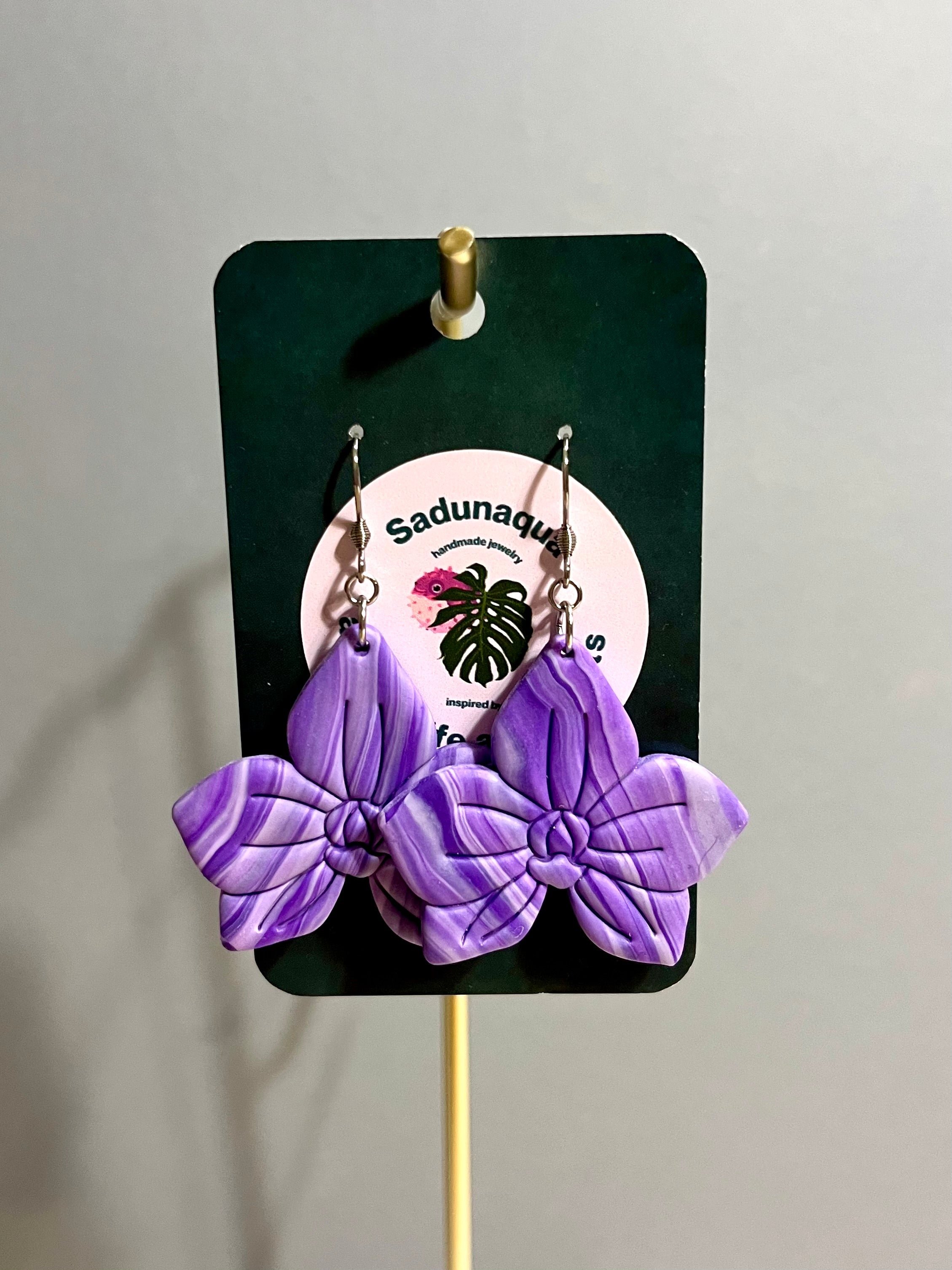 Kasvikorvakorut; Orkidea